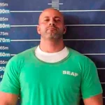 Moraes solta Daniel Silveira em regime aberto, mas com tornozeleira e censura digital