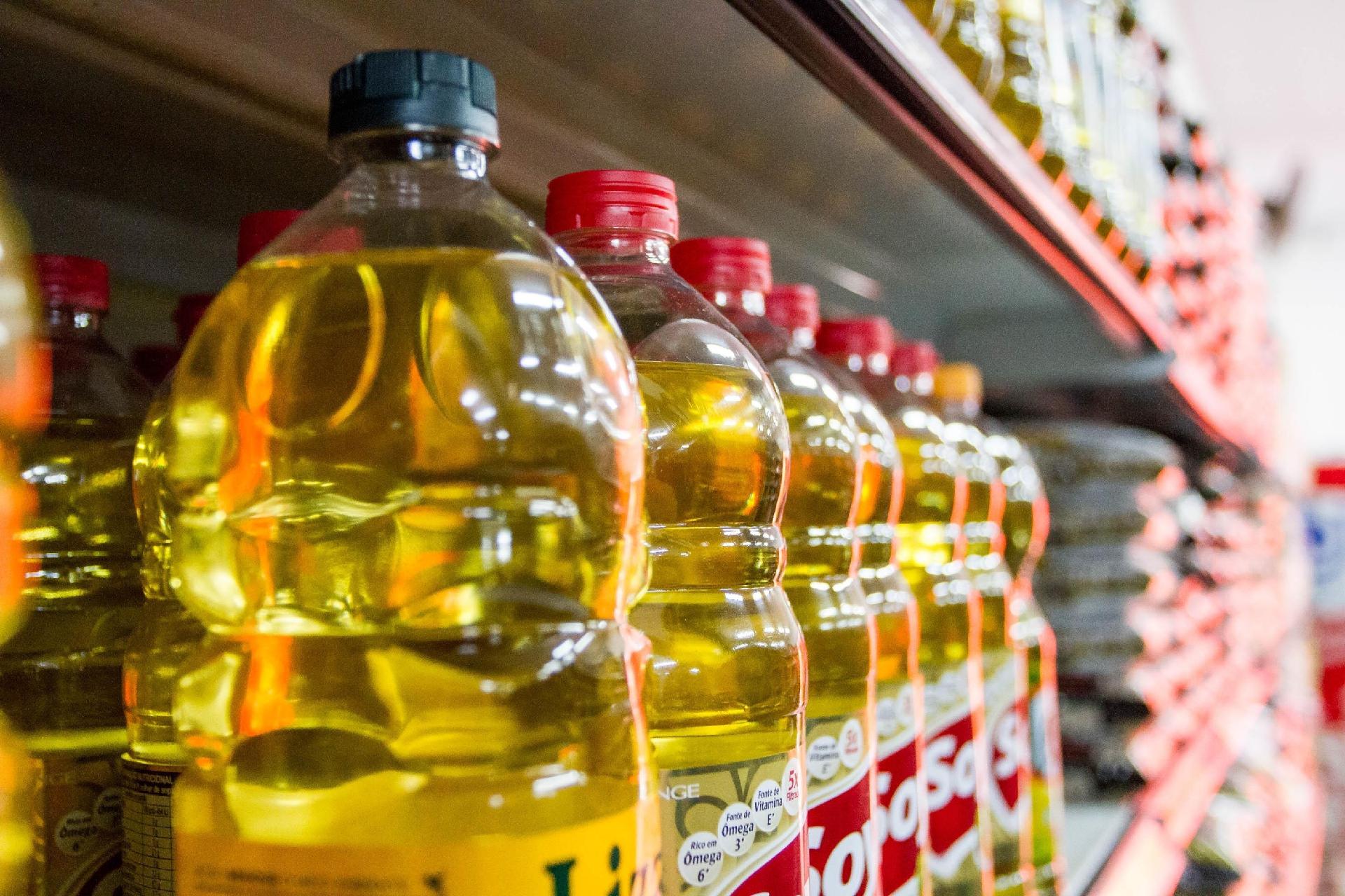 O sistema quer te envenenar: o debate sobre “óleos vegetais” que ele não quer que você entenda